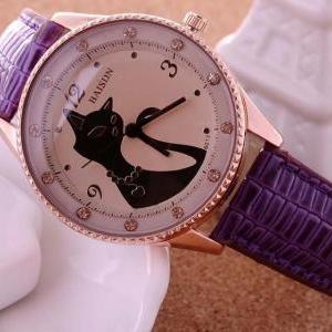 W109 2013 Hot Sale Cat Watches Wome..