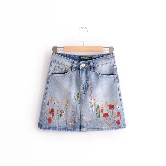 Floral Embroidered Light Washed Denim A-Line Mini Skirt Featuring Pockets 