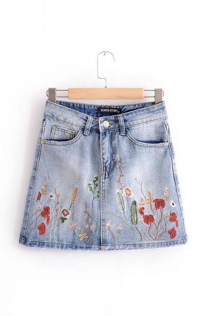 Floral Embroidered Light Washed Denim A-Line Mini Skirt Featuring Pockets 